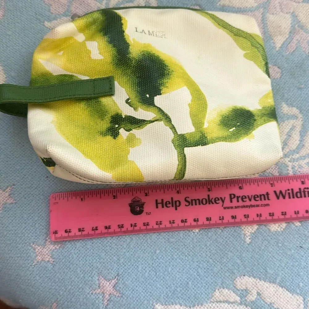 *La Mer* Abstract Print Cosmetic Case EUC